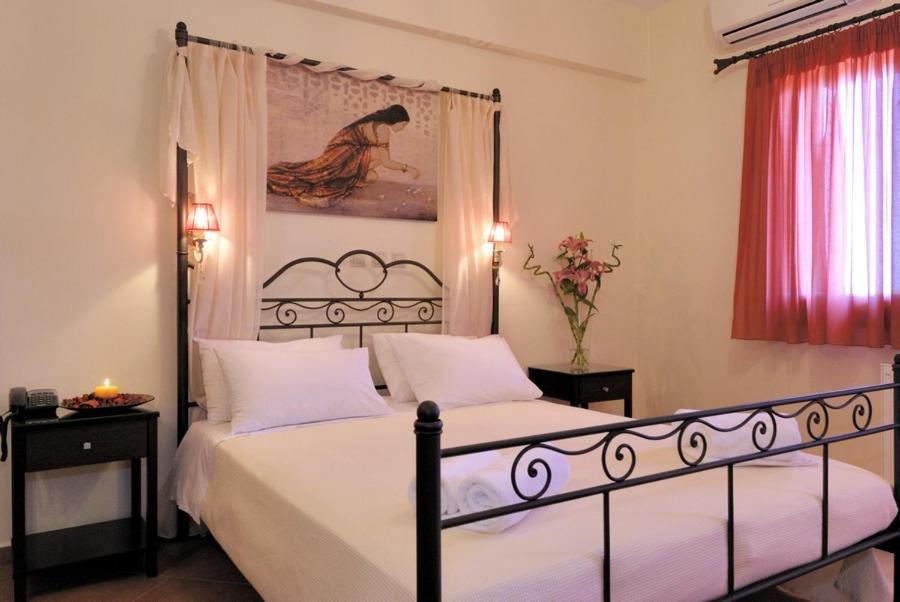 Byzantinon Hotel Leonidio Ngoại thất bức ảnh